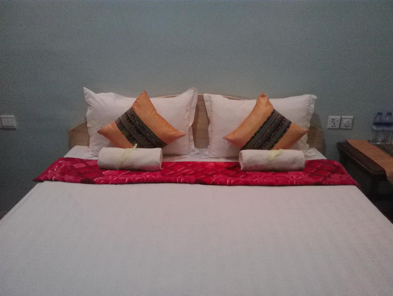 Hostel Roma Inn Кало Экстерьер фото