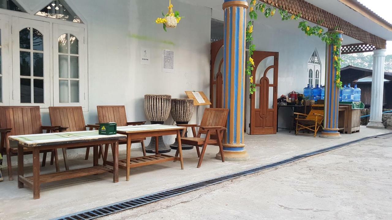 Hostel Roma Inn Кало Экстерьер фото
